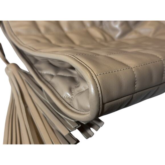 GUCCI Deco Large Camelia Beige Quilted Leather Hobo Tote Chain Shoulder Bag - Picture 8 of 14